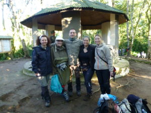 reisegruppe-gorilla-trekking-uganda-ugandaleaks